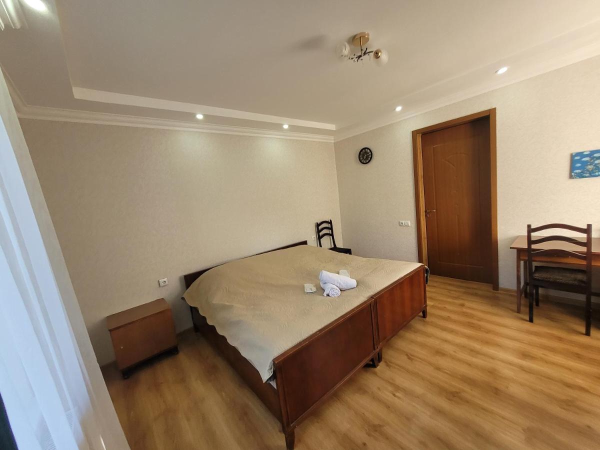 Family Hotel Mountain Panorama Borjomi Luaran gambar